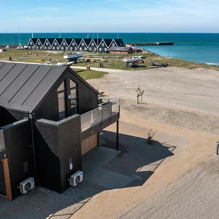 Kysthusene, Lejl 8 Lejlighed *