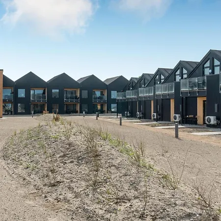 Kysthusene, Lejl 8 *